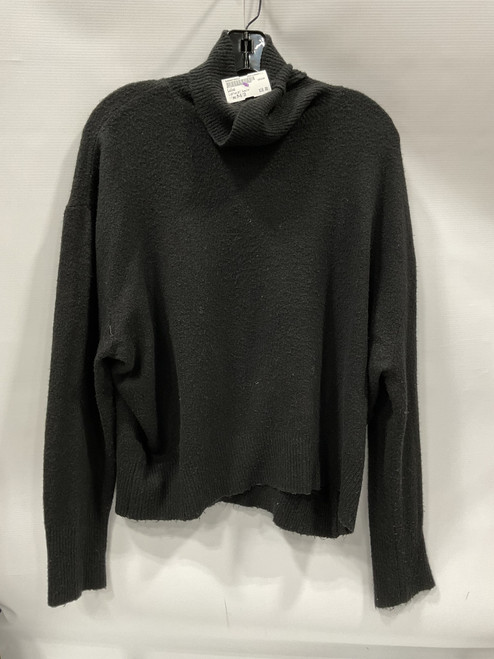 Vist Large View of Product Image Which is Used Lulus Lightweight Sweater M-8/10