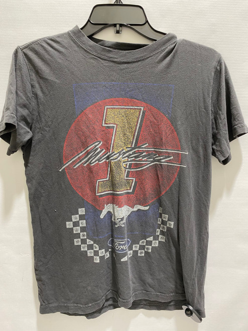 Vist Large View of Product Image Which is Used Unbranded T-Shirt S-4/6