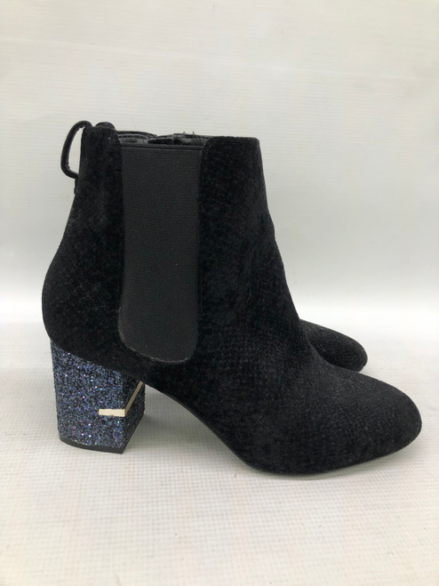 Vist Large View of Product Image Which is Used Call It Spring Ankle Boots 10