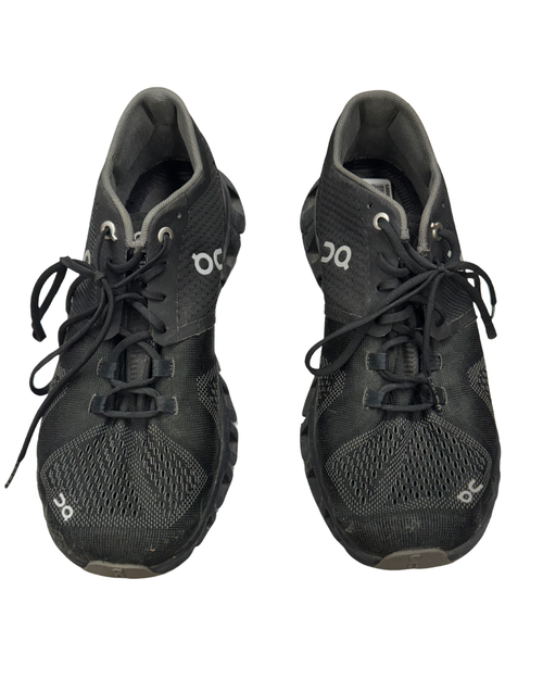 Vist Large View of Product Image Which is Used Unbranded Performance Shoes 7.5