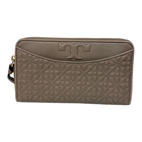 Vist Large View of Product Image Which is Used Tory Burch Leather Wallet