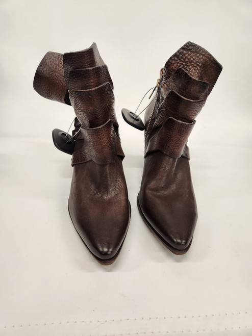 Vist Large View of Product Image Which is Used Unbranded Ankle Boots 9