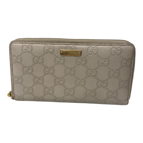 Vist Large View of Product Image Which is Used Gucci Leather Wallet