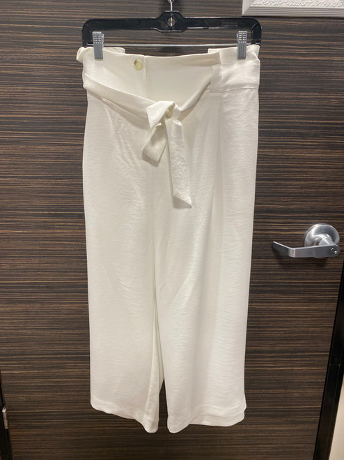 Vist Large View of Product Image Which is Used Penningtons Capri 22-36