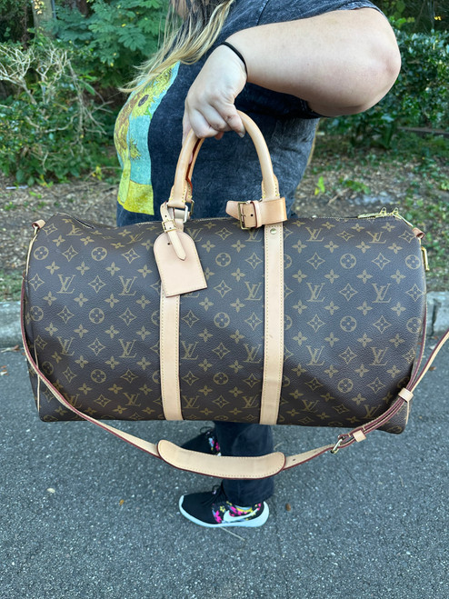 Vist Large View of Product Image Which is Used Louis Vuitton Keepall 50