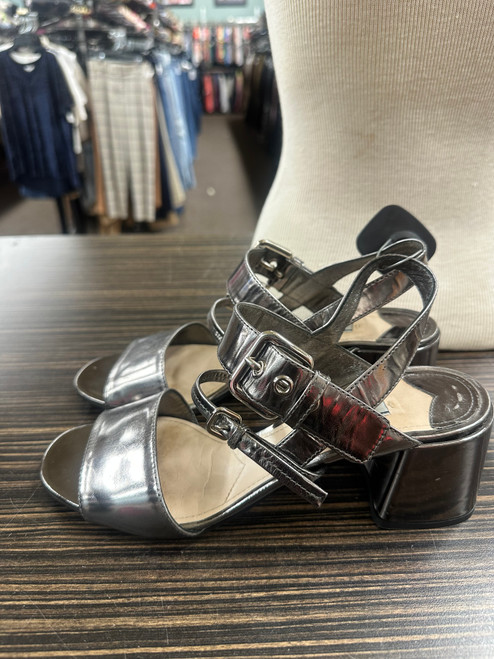 Vist Large View of Product Image Which is Used Prada Low Heels 8