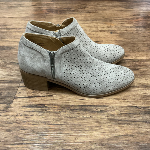 Vist Large View of Product Image Which is Used Sonoma Life+Style Ankle Boots 9