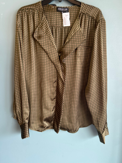 Vist Large View of Product Image Which is Used Jones New York Collection Long Sleeve Top 1X-18 nff3