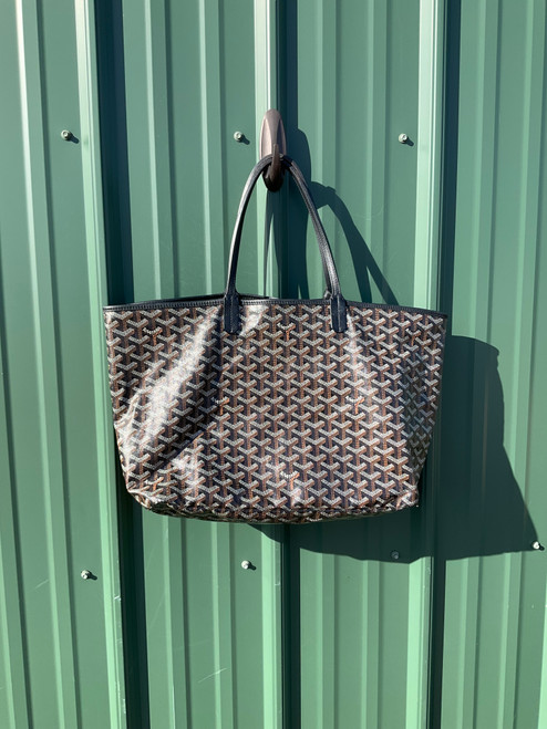 Vist Large View of Product Image Which is Used Goyard Leather Handbag