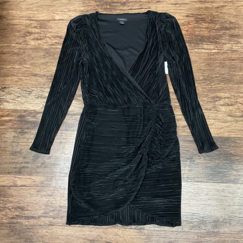 Vist Large View of Product Image Which is Used Halogen Short Dress B S-4/6