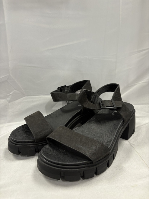 Vist Large View of Product Image Which is Used Torrid Low Heels