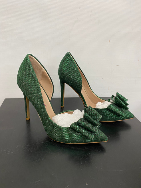 Vist Large View of Product Image Which is Used Unbranded High Heels 8.5