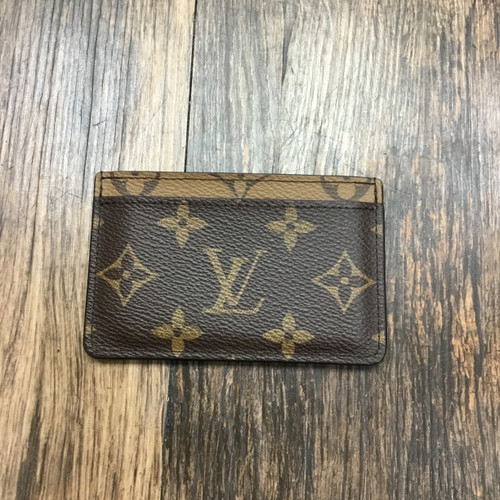 Vist Large View of Product Image Which is Used Louis Vuitton Leather Wallet