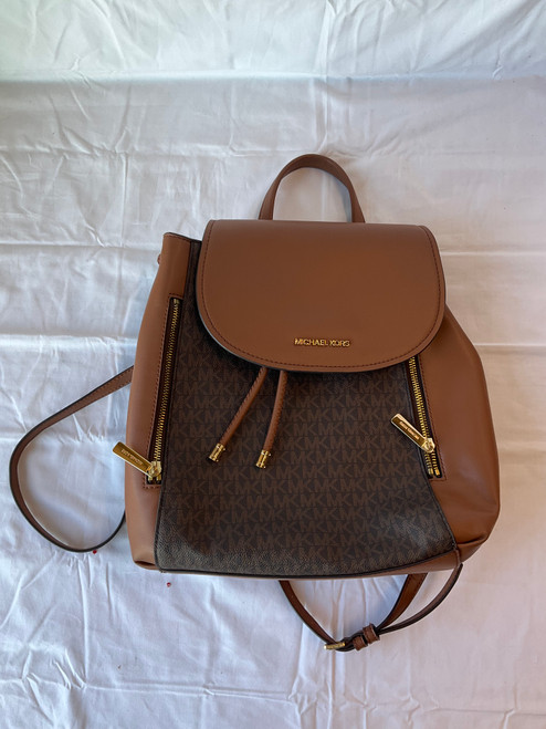 Vist Large View of Product Image Which is Used Michael Michael Kors Large Leather Handbag