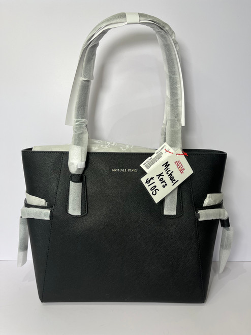 Vist Large View of Product Image Which is Used Michael Kors Xlarge Leather Handbag