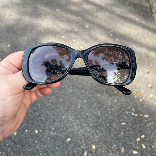 Vist Large View of Product Image Which is Used Tory Burch Sunglasses