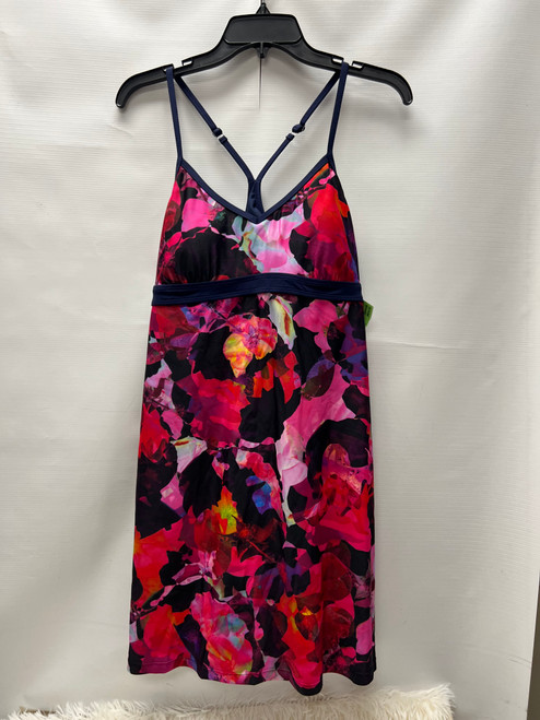 Vist Large View of Product Image Which is Used Athleta Active Tank Top M-8/10