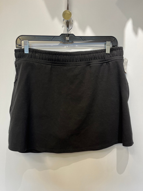Vist Large View of Product Image Which is Used Old Navy Active Skirt 16-33