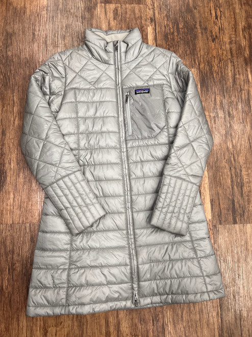 Vist Large View of Product Image Which is Used Patagonia Long Heavy Coat M-8/10