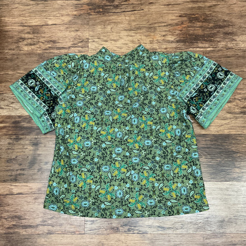 Vist Large View of Product Image Which is Used Loft Short Sleeve Top L-12/14