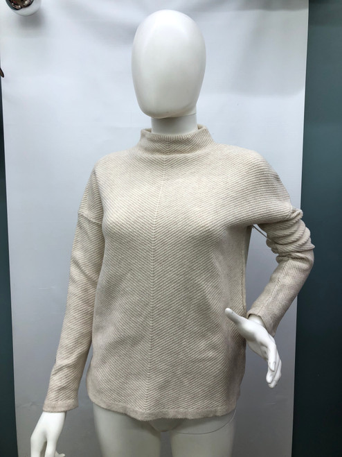 Vist Large View of Product Image Which is Used Denver Hayes Lightweight Sweater M-8/10