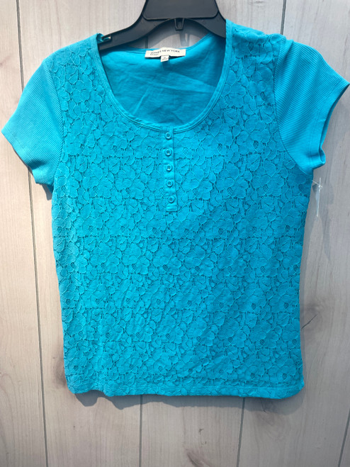 Vist Large View of Product Image Which is Used Jones New York Sport Short Sleeve Top F M-8/10