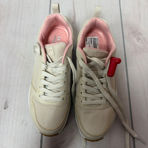 Vist Large View of Product Image Which is Used Skechers Performance Shoes 7.5