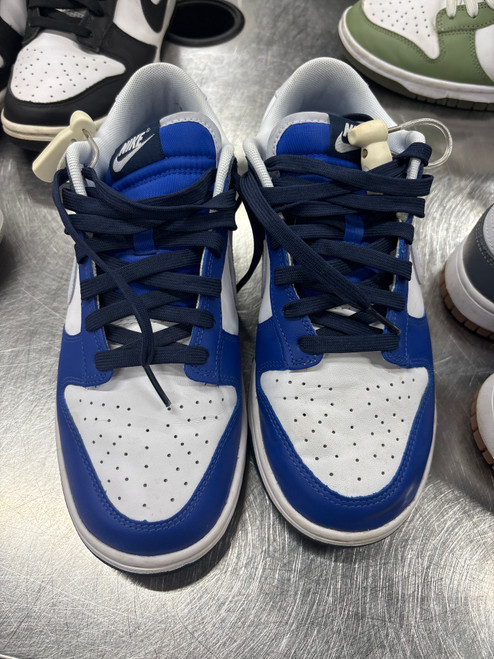 Vist Large View of Product Image Which is Used Nike Dunks Mens Athletic Shoes 8.5