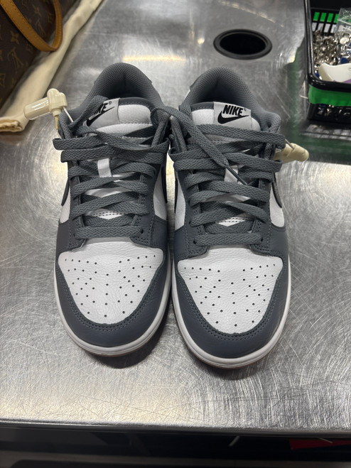 Vist Large View of Product Image Which is Used Nike Dunks Mens Athletic Shoes 8