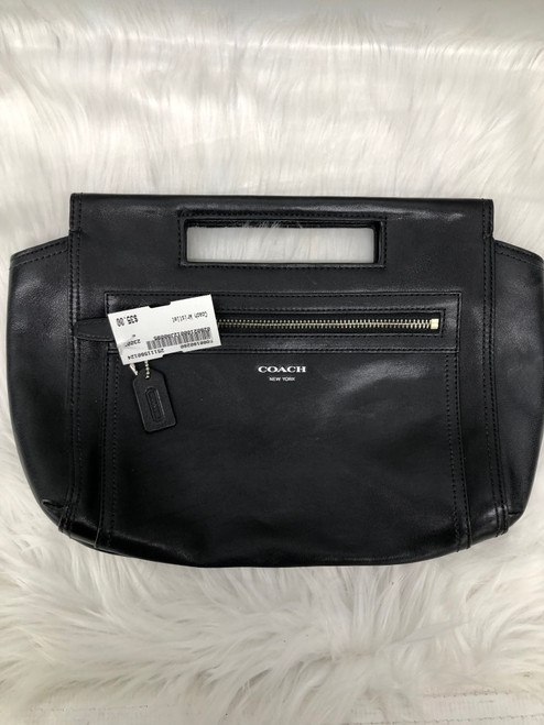 Vist Large View of Product Image Which is Used Unbranded Wristlet