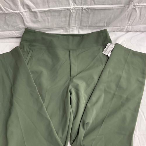Vist Large View of Product Image Which is Used Athleta Active Pant XL 16/33