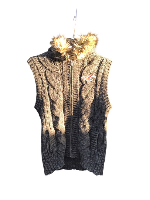 Vist Large View of Product Image Which is Used Unbranded Lightweight Vest L-12/14