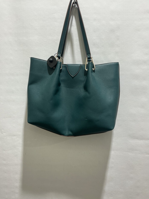 Vist Large View of Product Image Which is Used Unbranded Large Leather Handbag