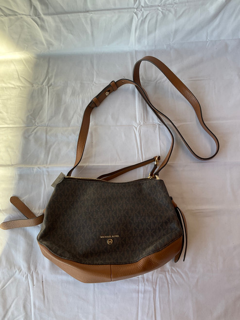 Vist Large View of Product Image Which is Used Michael Michael Kors Small Leather Handbag