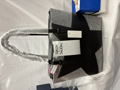 Vist Large View of Product Image Which is Used Kendall and Kylie  Xlarge Leather Handbag