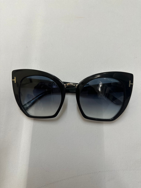 Vist Large View of Product Image Which is Used Tom Ford Sunglasses