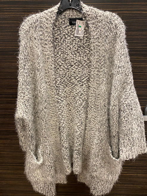 Vist Large View of Product Image Which is Used Zara Heavyweight Sweater S-4/6