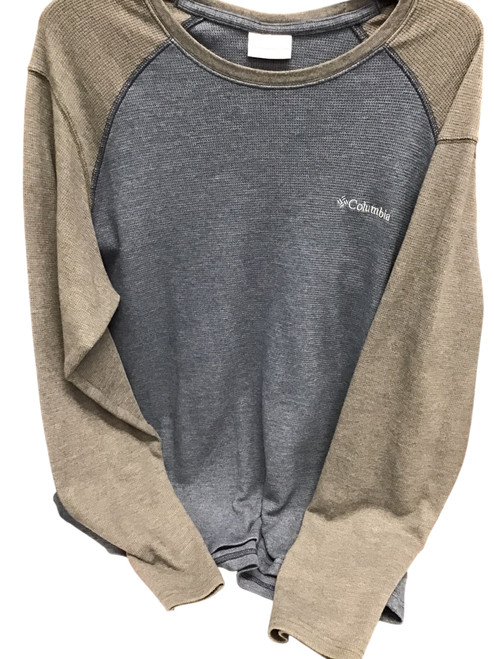 Vist Large View of Product Image Which is Used Columbia Mens Long Sleeve Top L/16-16.5
