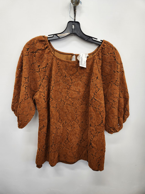 Vist Large View of Product Image Which is Used Dolan Short Sleeve Top M-8/10