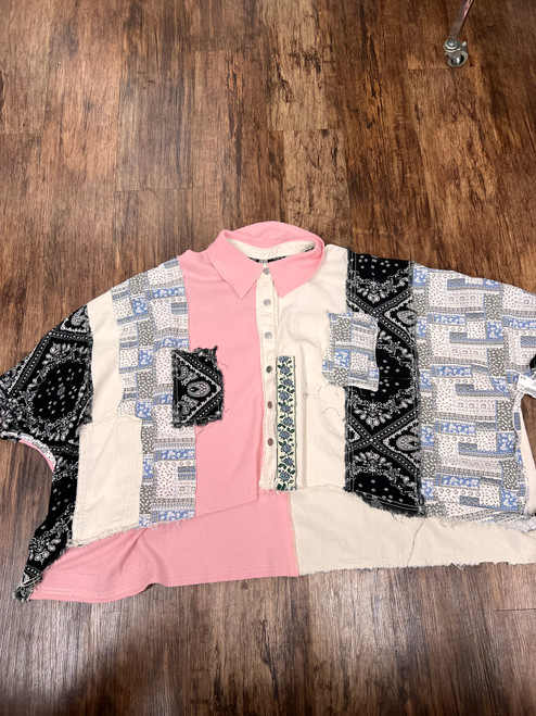 Vist Large View of Product Image Which is Used POL Short Sleeve Top S-4/6