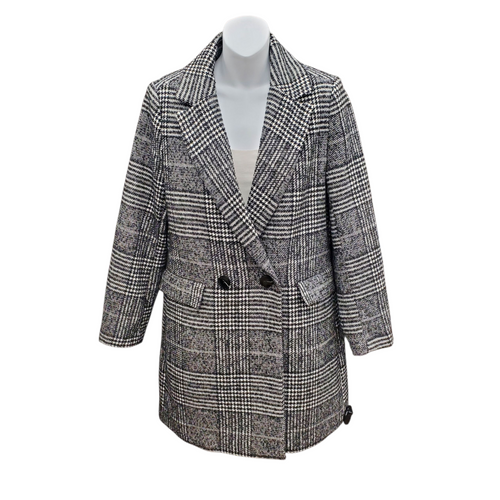 Vist Large View of Product Image Which is Used Black and White Checkers Long Heavy Coat M-8/10