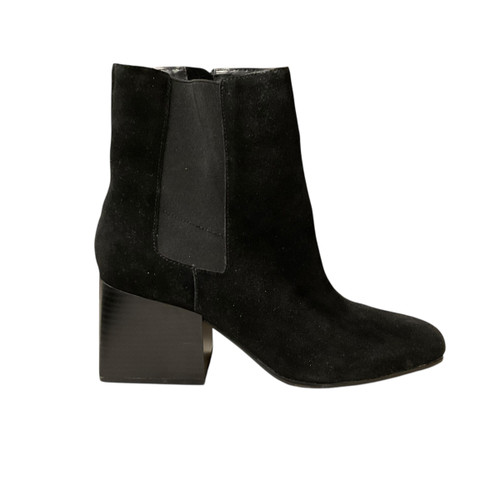 Vist Large View of Product Image Which is Used Blondo Ankle Boots 9.5