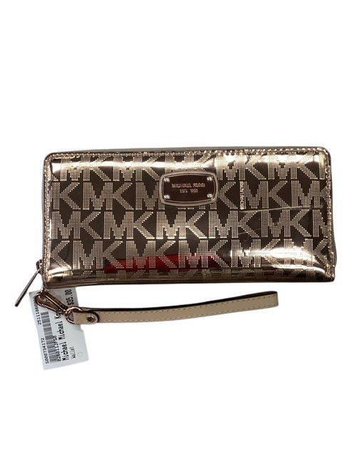 Vist Large View of Product Image Which is Used Michael Michael Kors Wallet