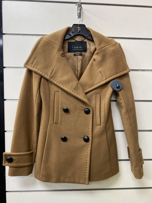 Vist Large View of Product Image Which is Used Babaton Short Light Jacket XXS