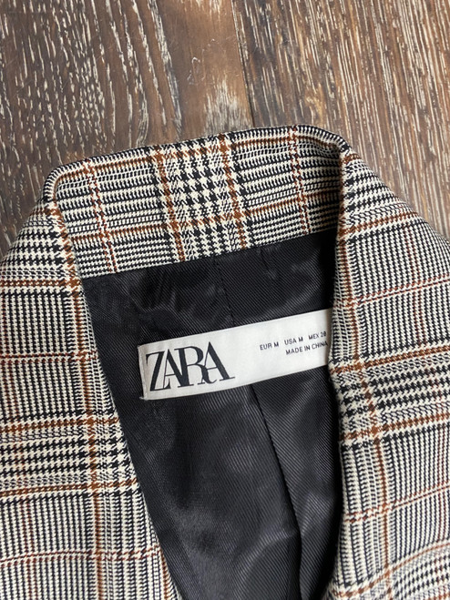 Vist Large View of Product Image Which is Used Zara Blazer M-8/10