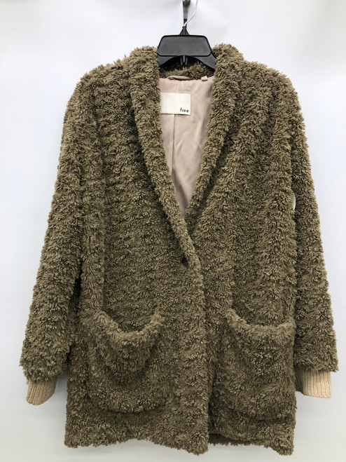 Vist Large View of Product Image Which is Used Wilfred Short Light Jacket S-4/6