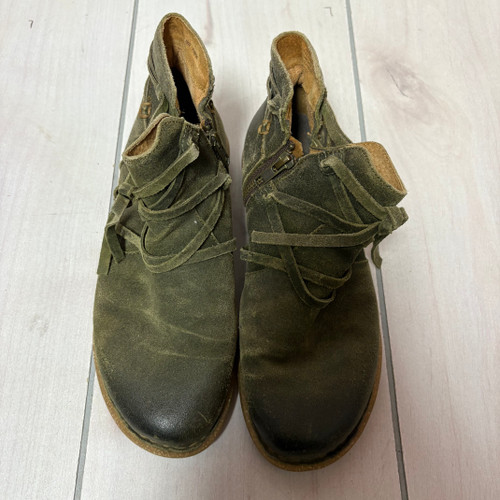 Vist Large View of Product Image Which is Used Born Ankle Boots 7.5