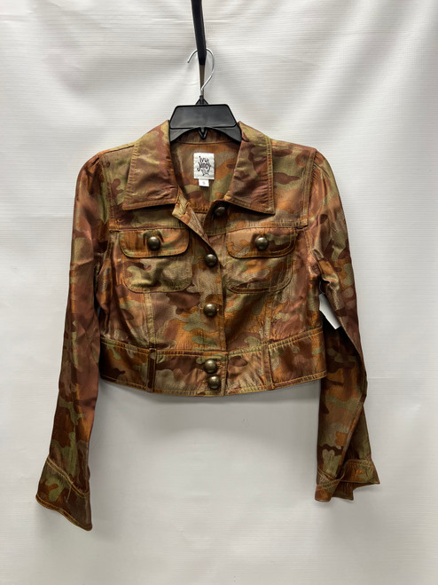 Vist Large View of Product Image Which is Used Ivy Jane Short Light Jacket S-4/6