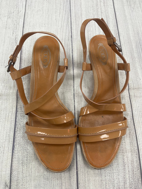 Vist Large View of Product Image Which is Used Tod's Sandals 10