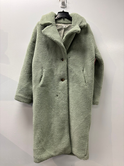 Vist Large View of Product Image Which is Used En Creme Long Heavy Coat S-4/6